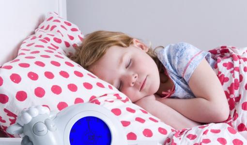 Sleeptrainer Sam gives children and parents 45 minutes more sleep!
