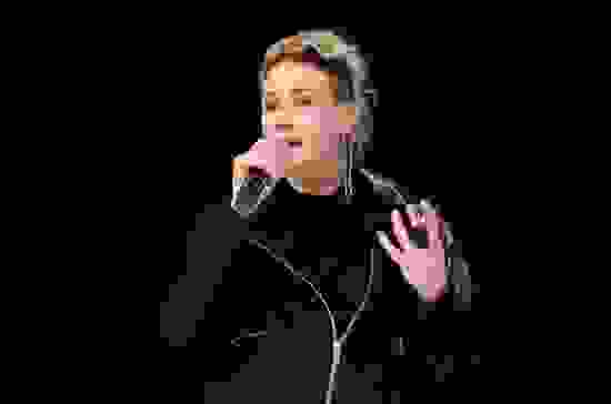 smyckesdesigner-jenni-ahtiainen.-foto-mona-rasanen.jpg