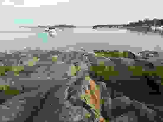 bild-2-ga-cc-88sthamnen-vid-hotell-gullvivan.jpg