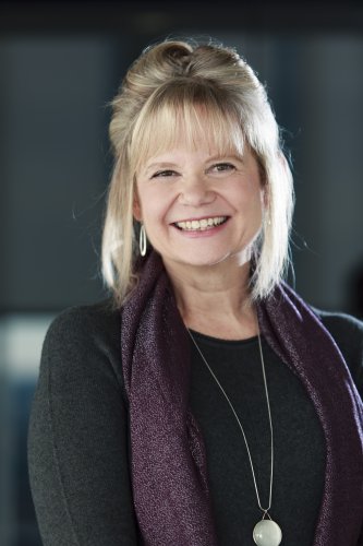 new-author-photo-sarah-morgan-ev-sekkides.jpeg