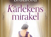 Mästarinnan av historiska romaner är tillbaka!