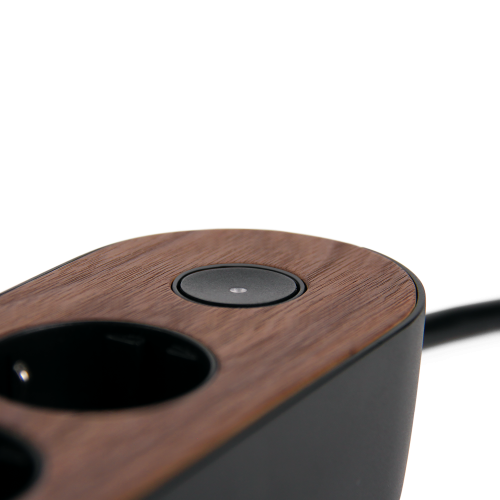 blackwalnutcloseup.png.png