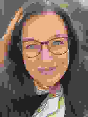 lianapressfile-1749562039006.jpg