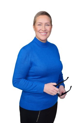 mira-kasslin-studiokuva-1.jpg